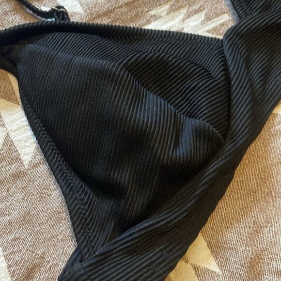 Old Navy black triangle bikini swim top - Picture 3 of 6